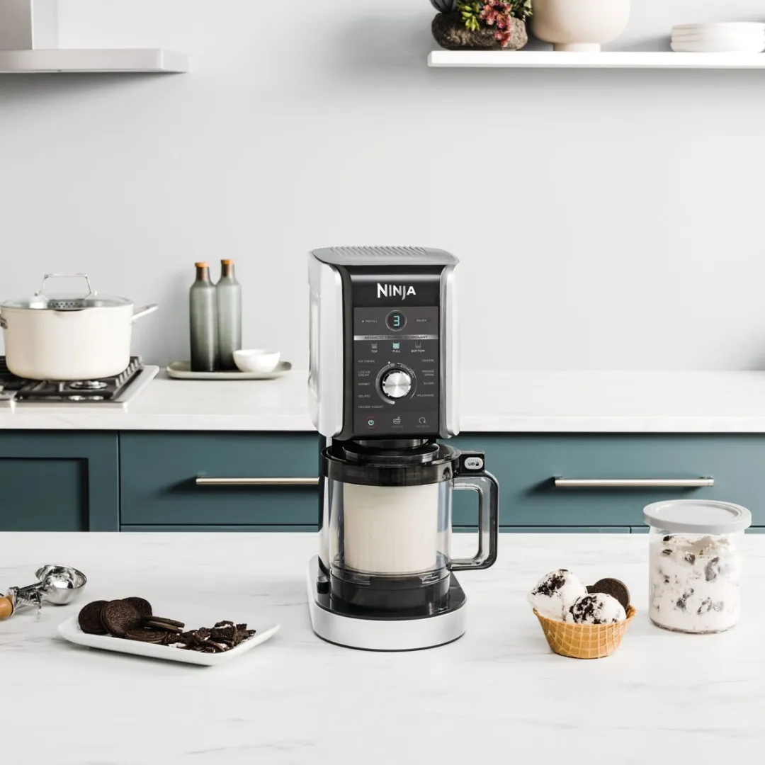 Ninja CREAMi Deluxe NC502EU IJsmachine - 10 Programma's - 1.4L - Zwart