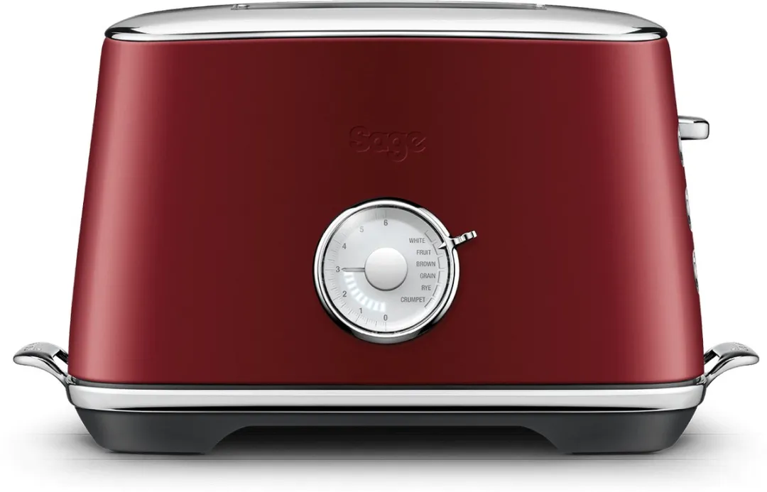 Sage Luxe Toast Select Red Velvet Cake