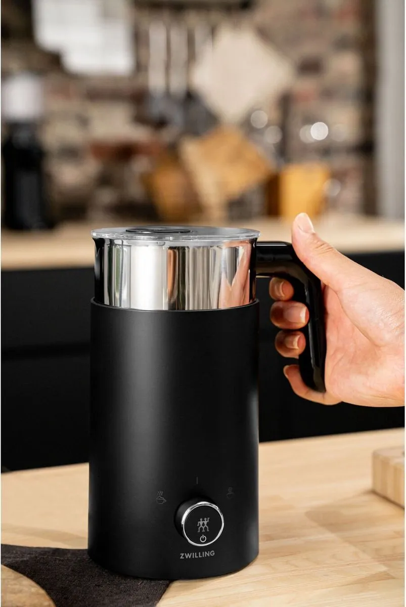 Zwilling Enfinigy Elektrische Melkopschuimer 600W - 400ml - Zwart