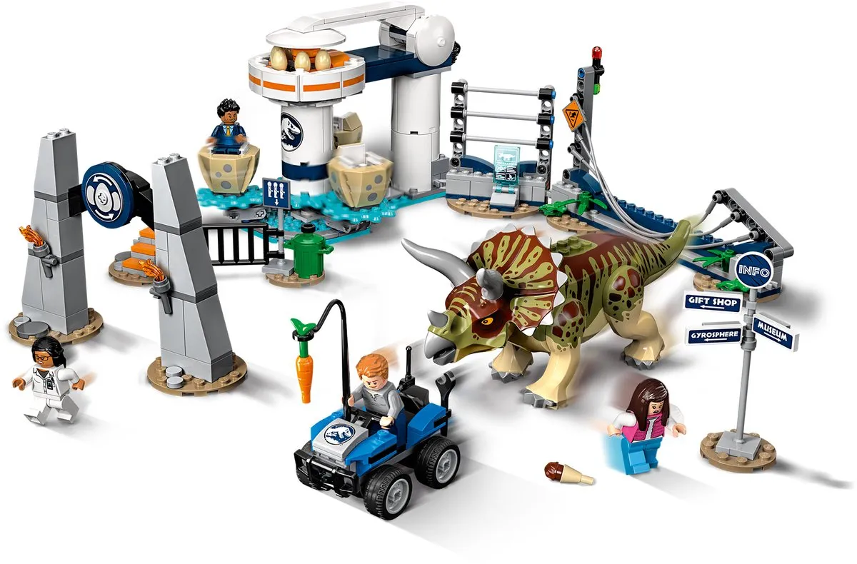 LEGO Jurassic World Triceratopschaos 75937 - 426 Stukken