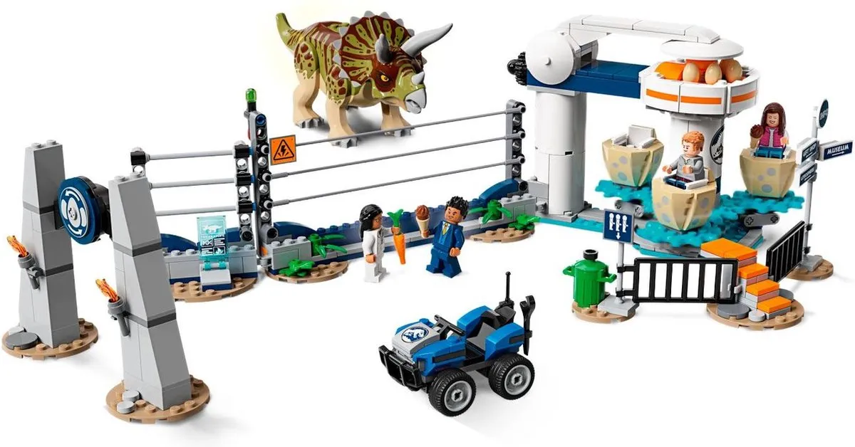LEGO Jurassic World Triceratopschaos 75937 - 426 Stukken