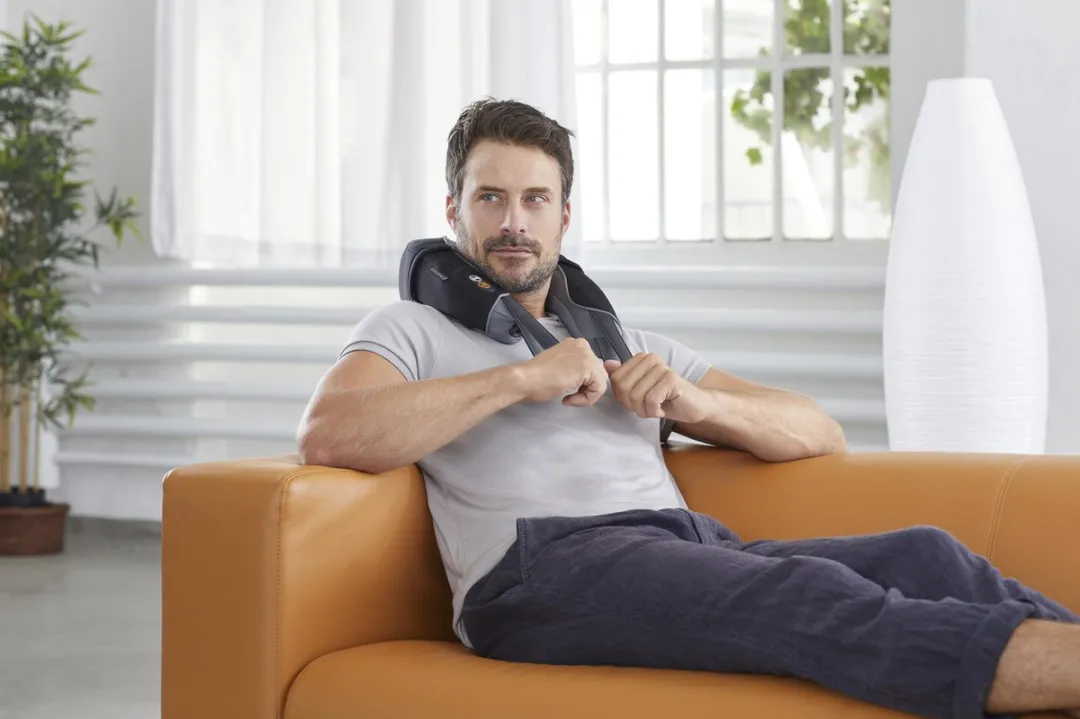 Medisana NM 868 Nekmassageapparaat - Grijs