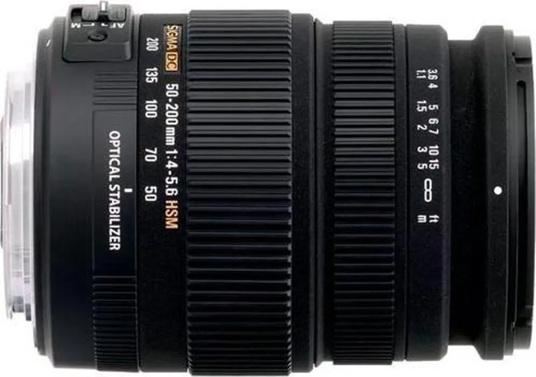 Sigma 55-200mm f/4-5.6 DC Sony