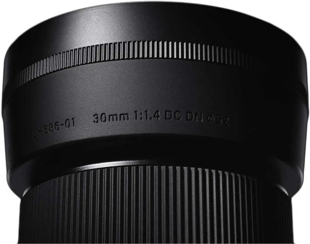 Sigma 30mm F1.4 DC DN Contemporary L-mount Objectief - 52mm