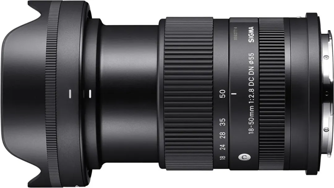 Sigma 18-50mm f/2.8 DC DN RF Lens - 55mm Filter