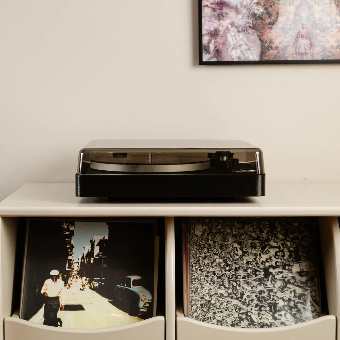 Lenco Platenspeler - Volledig automatische Platenspeler - Bluetooth en Voorversterker - LBTA-165BK - Zwart