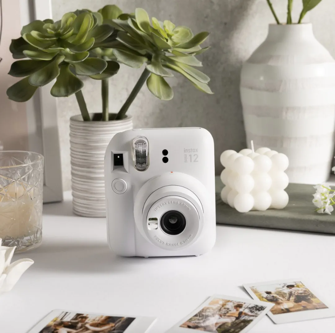 FUJIFILM instax mini 12 Camera - Clay White
