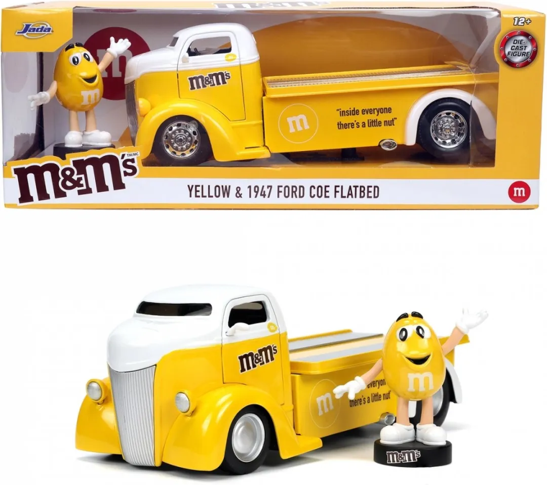 Jada Toys M&Ms 1947 Ford COE Flatbed 1:24 - Geel