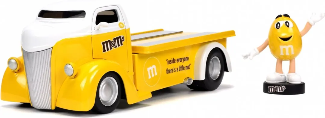 Jada Toys M&Ms 1947 Ford COE Flatbed 1:24