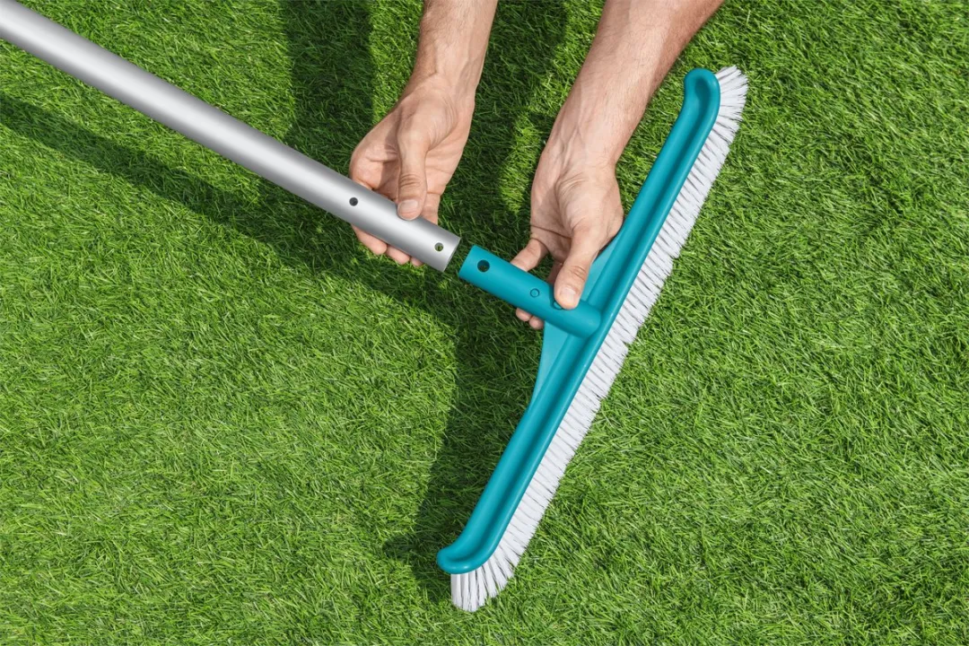 Bestway AquaBroom Zwembadborstelkop - Blauw/Wit - afbeelding 3 van 6
