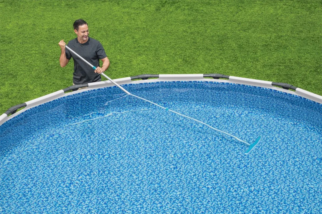 Bestway AquaBroom Zwembadborstelkop - Blauw/Wit - afbeelding 2 van 6