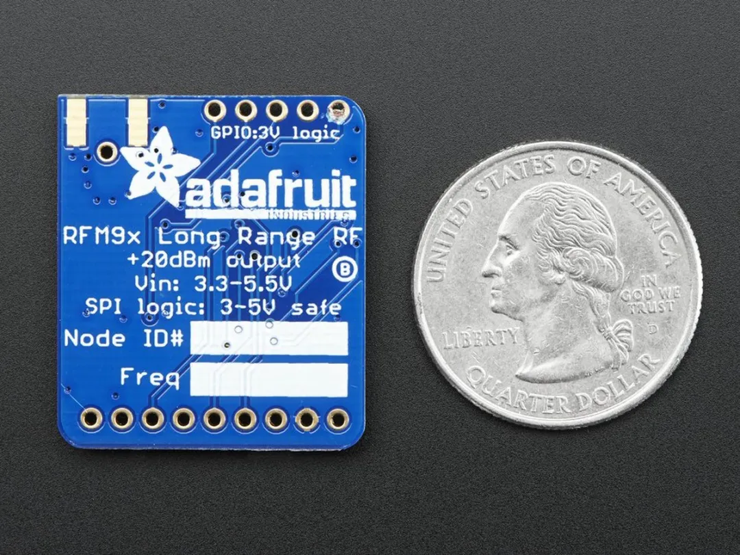 Adafruit RFM96W LoRa Radio Transceiver 433MHz - 3073