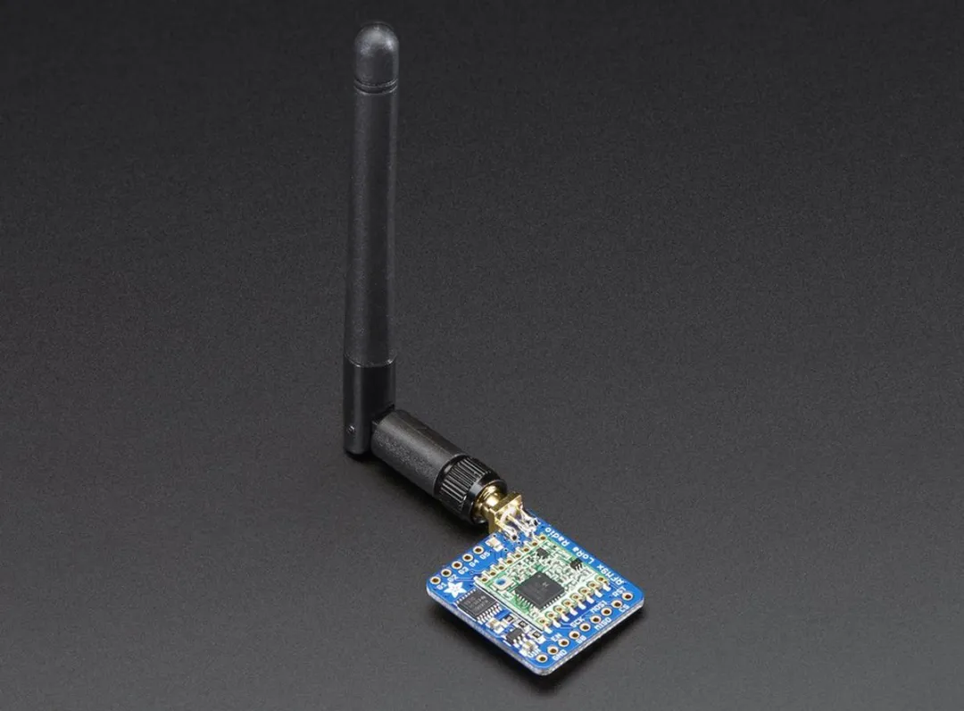 Adafruit RFM96W LoRa Radio Transceiver 433MHz - 3073