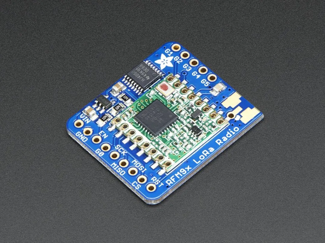 Adafruit RFM96W LoRa Radio Transceiver 433MHz