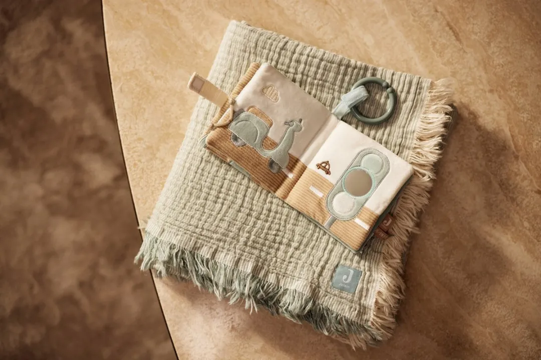 Jollein Baby Activiteitenboek On The Go Sensorisch Speelgoed