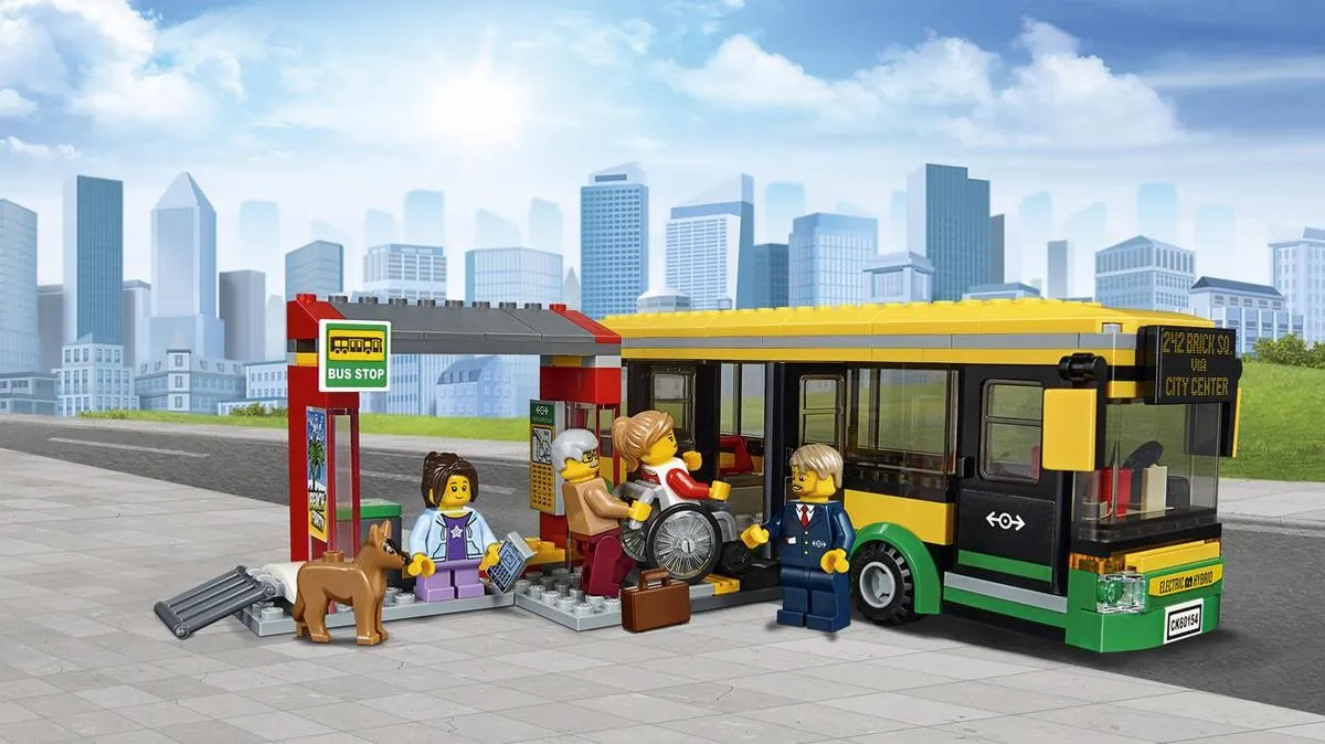 LEGO City Busstation 60154 - 337 Stukken - 6 Minifiguren