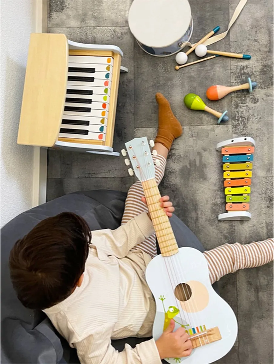 Small Foot Groovy Beats Houten Gitaar 63cm - Multicolor