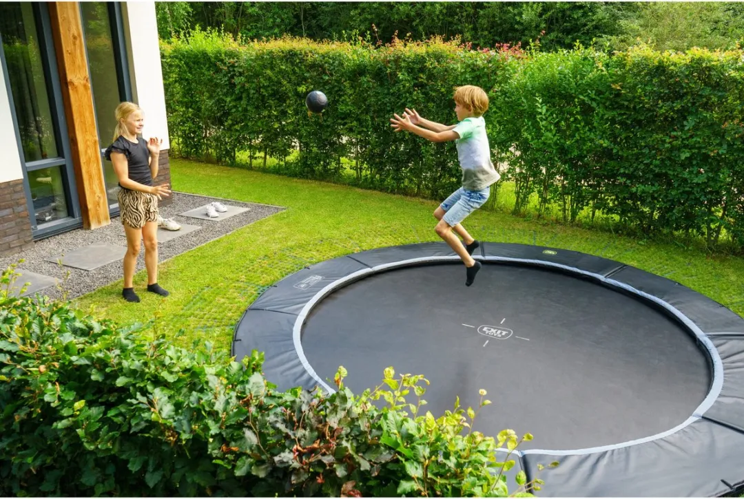 EXIT Dynamic Groundlevel Trampoline Ø366cm - Zwart