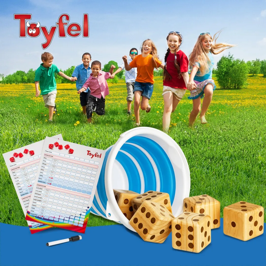 Toyfel Chuck – XXL Werp Spel Set met 6 Grote Dobbelstenen (9cm) FSC® Dennenhout – Binnen en Buiten Spel met Opvouwbare Container, Uitwisbaar Scorebord & Marker