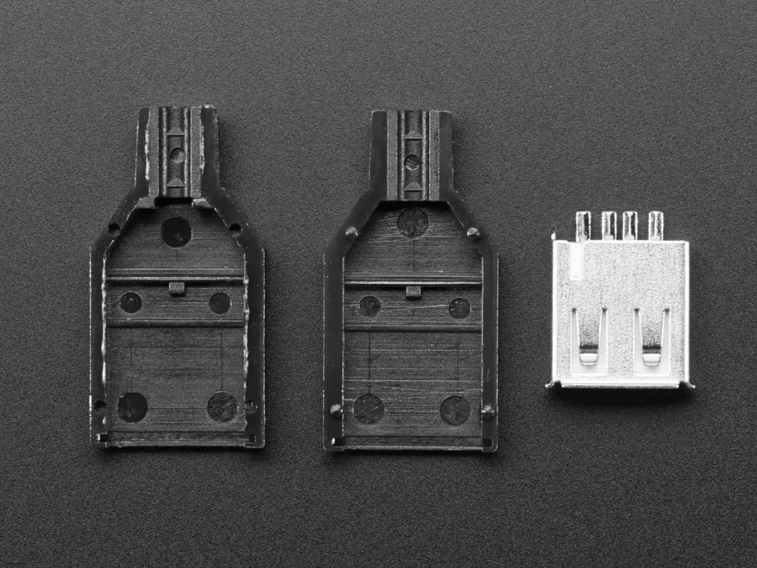 Adafruit USB Type A Socket Shell 1388 - Zwart