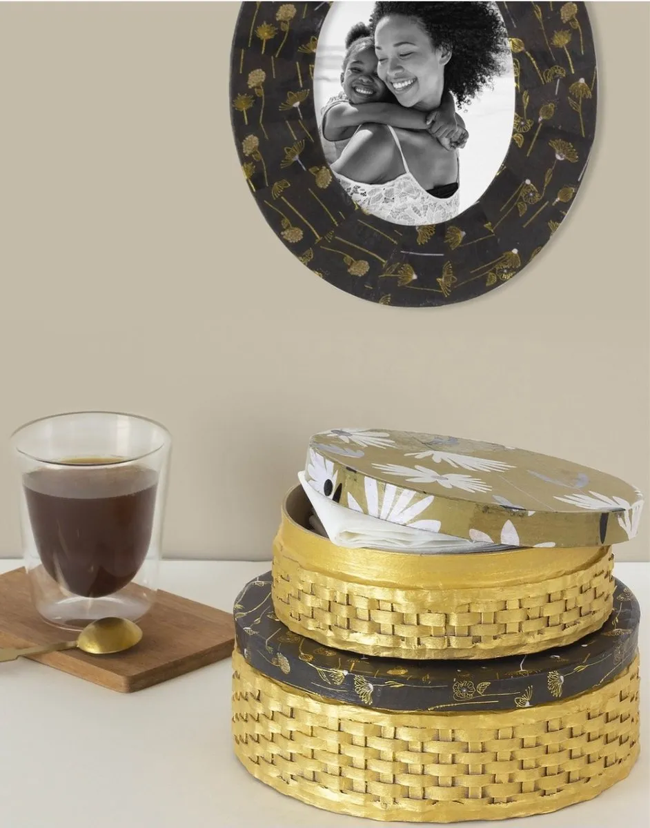 Decopatch Texture Papier A3 Zwart met Goud Bloemen