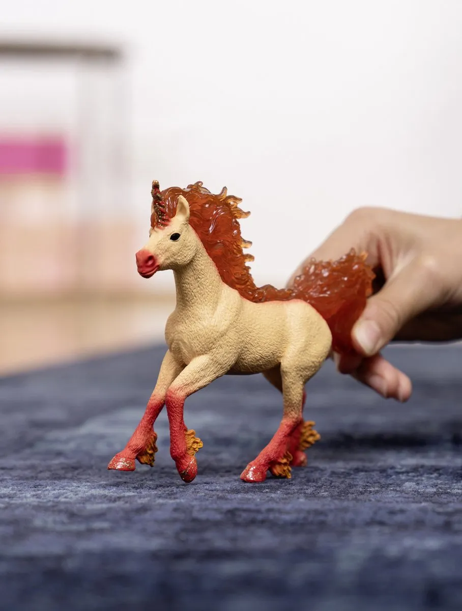 Schleich BAYALA Elementa Vuur Eenhoorn Hengst 70756