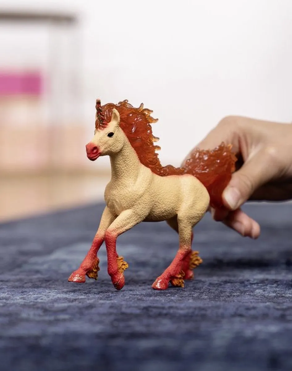 Schleich BAYALA Elementa Vuur Eenhoorn Hengst 70756