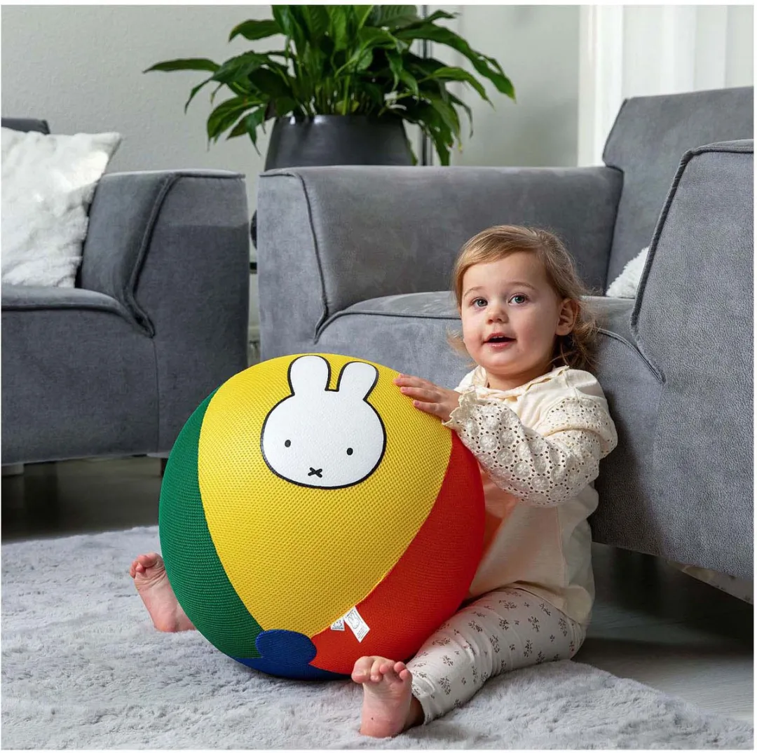 Rubo Toys Nijntje Opblaasbal 40cm - Multicolor