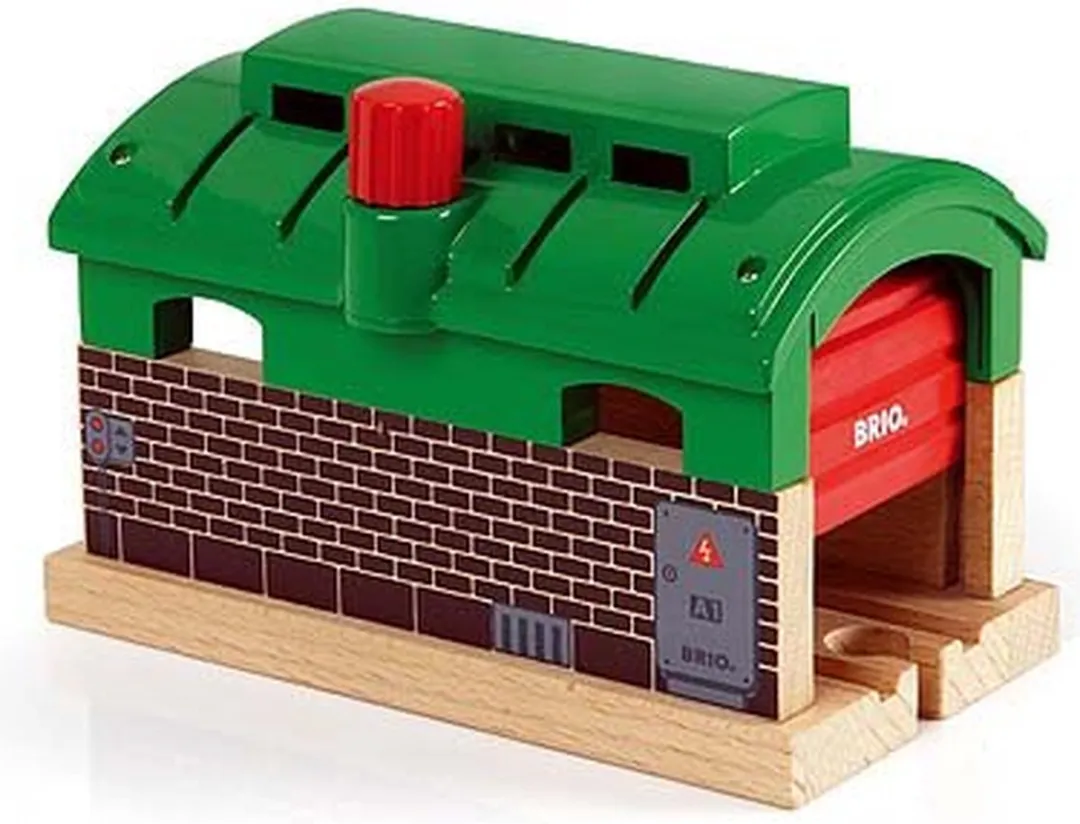 BRIO Treingarage met roldeuren 33574