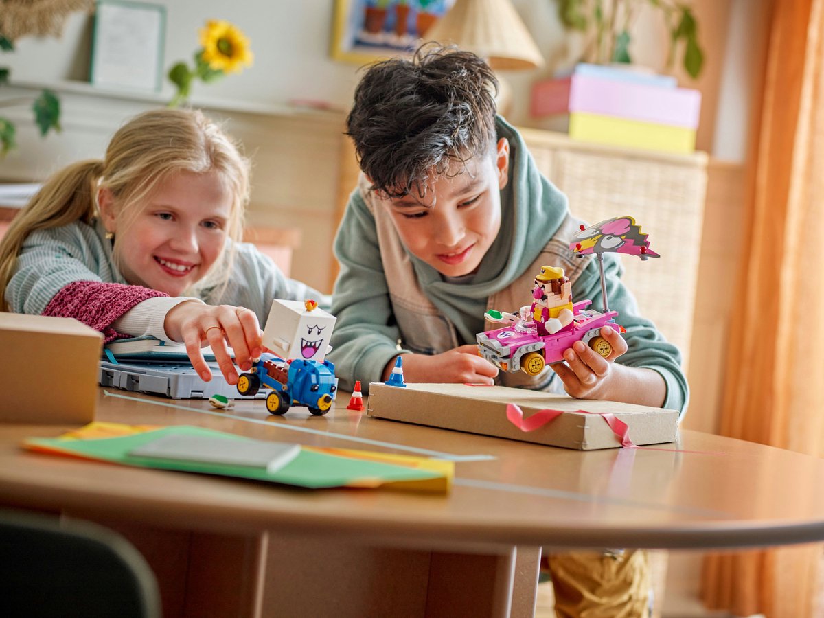 LEGO® Super Mario™: Mario Kart™ – Wario en King Boo - 72038