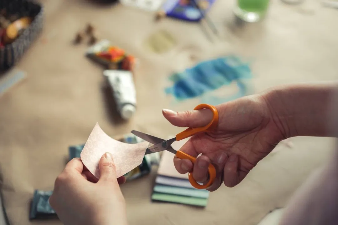 Fiskars Classic Hobbyschaar 13cm - Rechts/Linkshandig