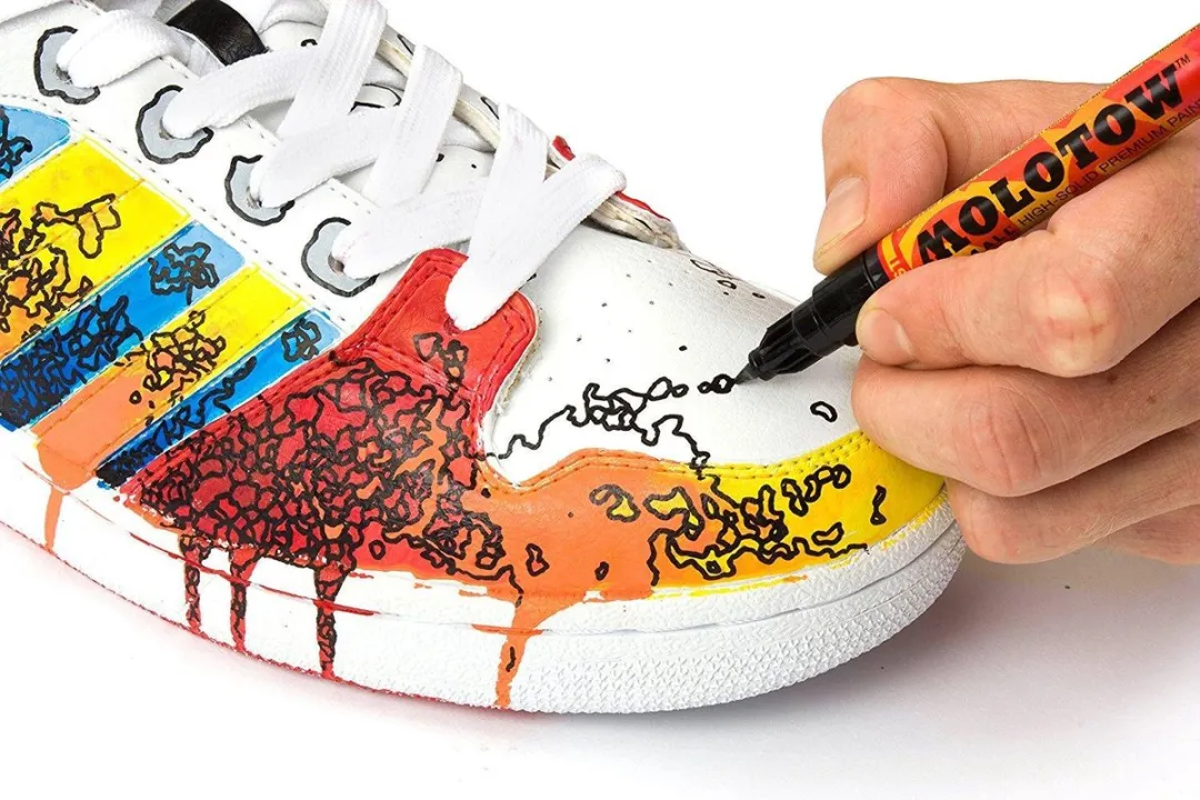 Molotow ONE4ALL Acrylstift 1mm - Wit