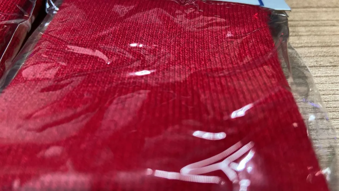 Scheepjes Vervangings Manchetten - 2 Stuks - Rood