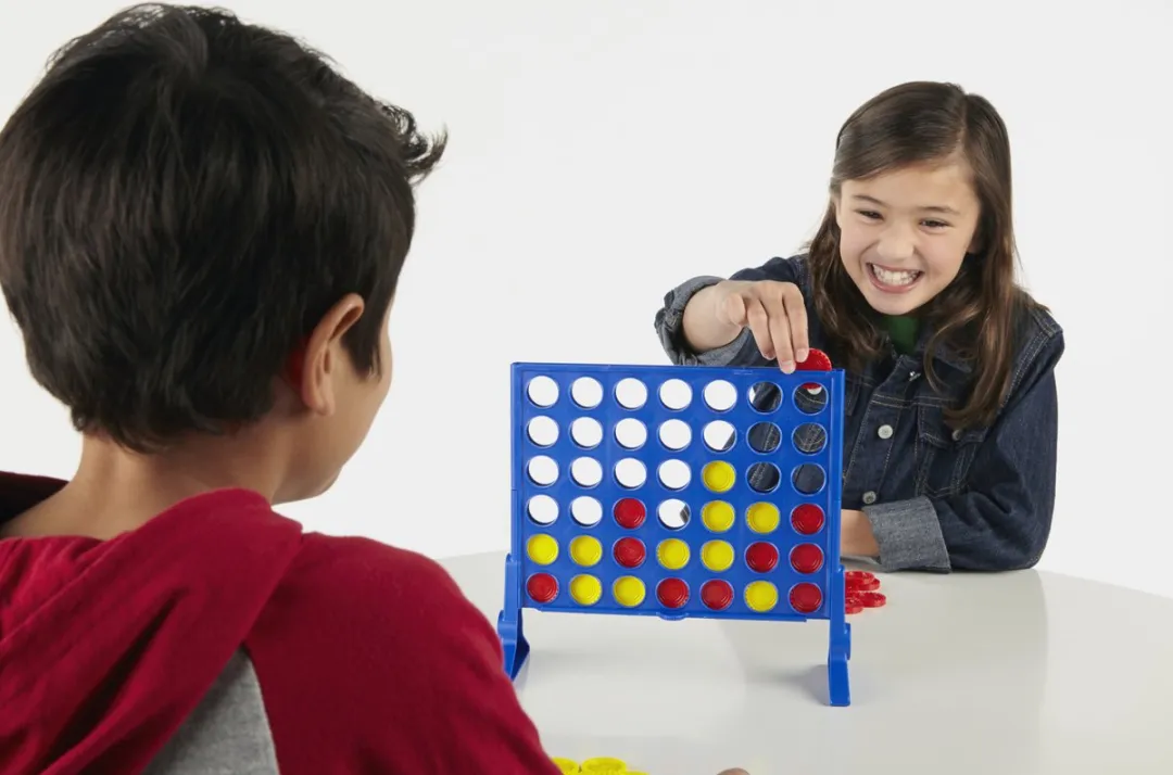 Hasbro Gaming 4 op 'n rij Franstalig Bordspel