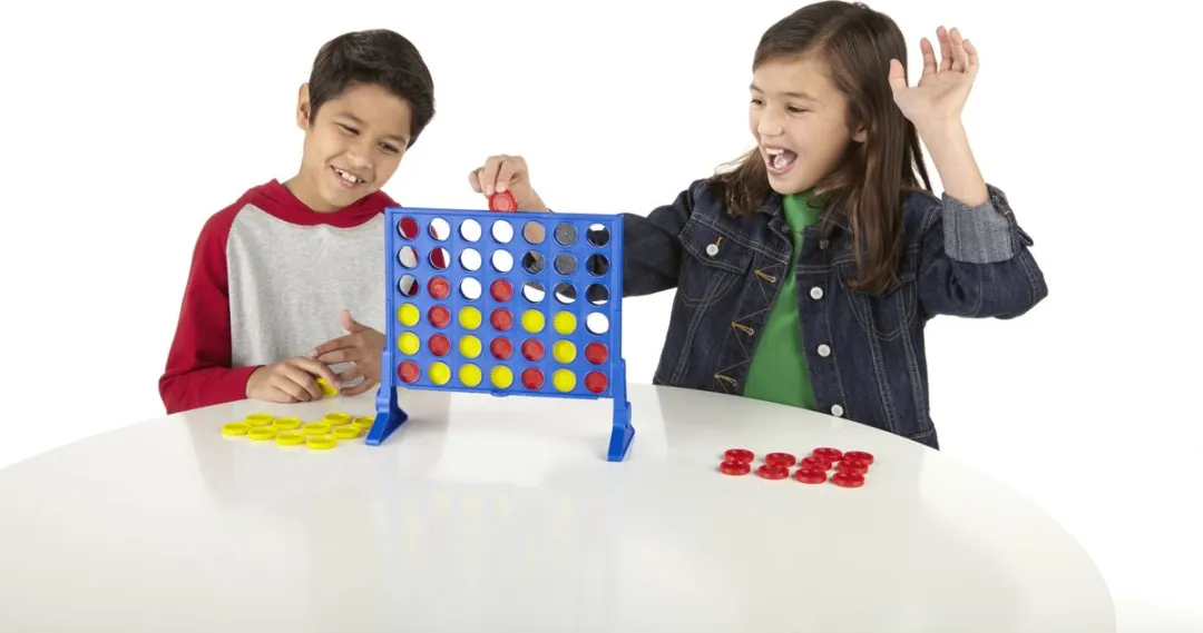 Hasbro Gaming 4 op 'n rij Franstalig Bordspel