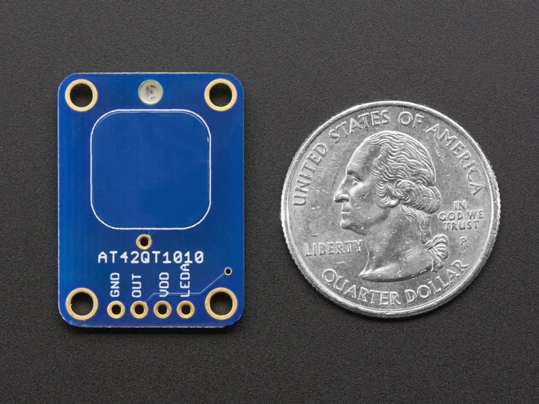 Adafruit AT42QT1010 Touch Sensor Breakout - Meerkleurig