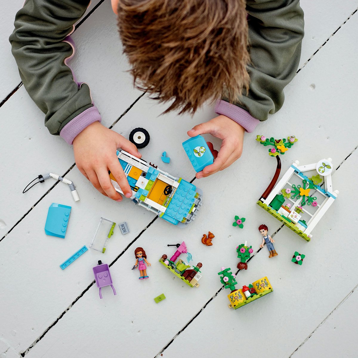 LEGO Friends Bomenplantwagen - 41707