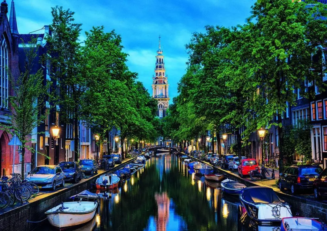 Amsterdamse gracht bij valavond - puzzel 1500 stukjes