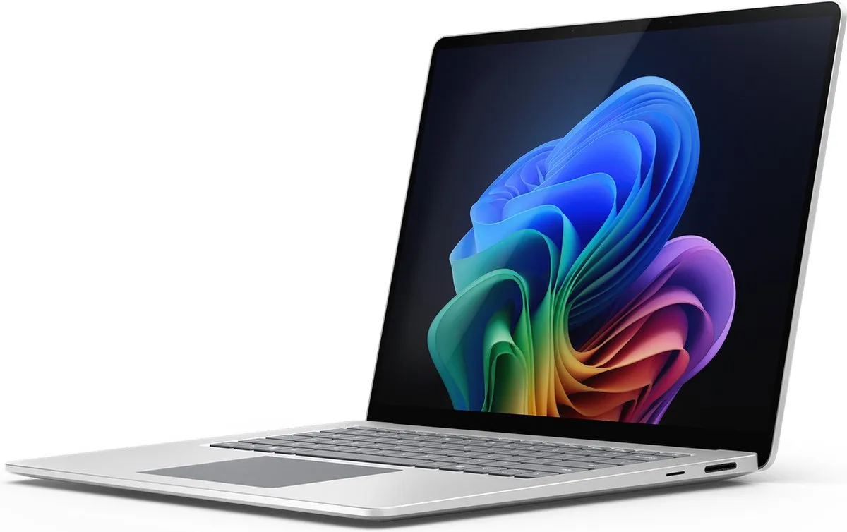 Microsoft Surface Laptop 7 CoPilot+ PC ZHQ-00009