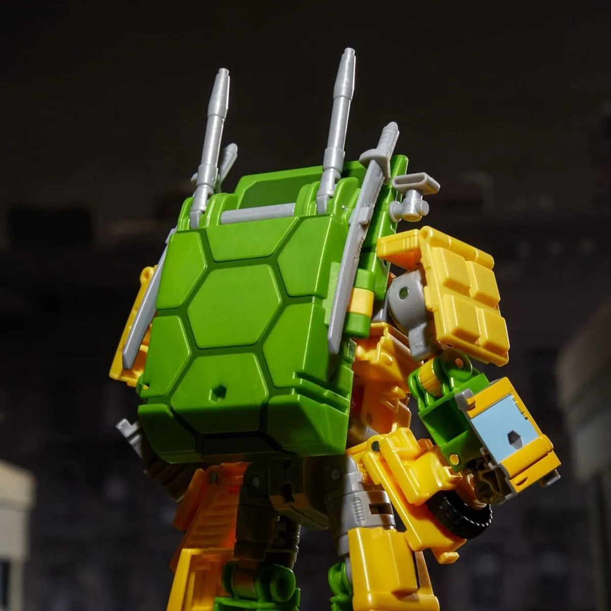Hasbro Transformers TMNT Party Wallop Action Figuur 18cm - Multi