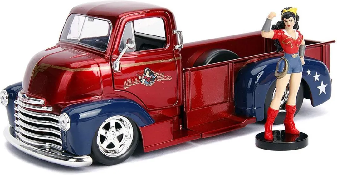 Jada Toys 1952 Chevy Coe Pickup Wonder Woman DC Comics Bombshells 1:24