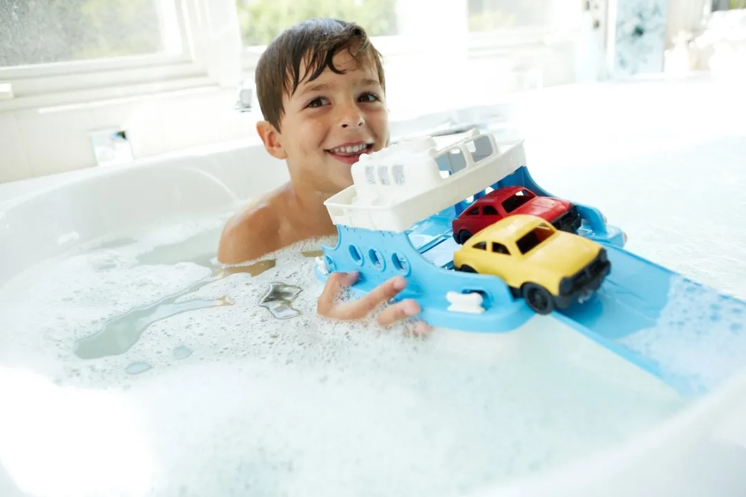 Green Toys Ferry GTFRBA1038 - Blauw