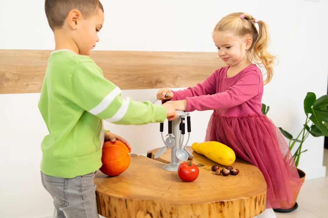 Klein Toys WMF Bestekhouder - 6-delig Grijs/Zwart - afbeelding 6 van 6