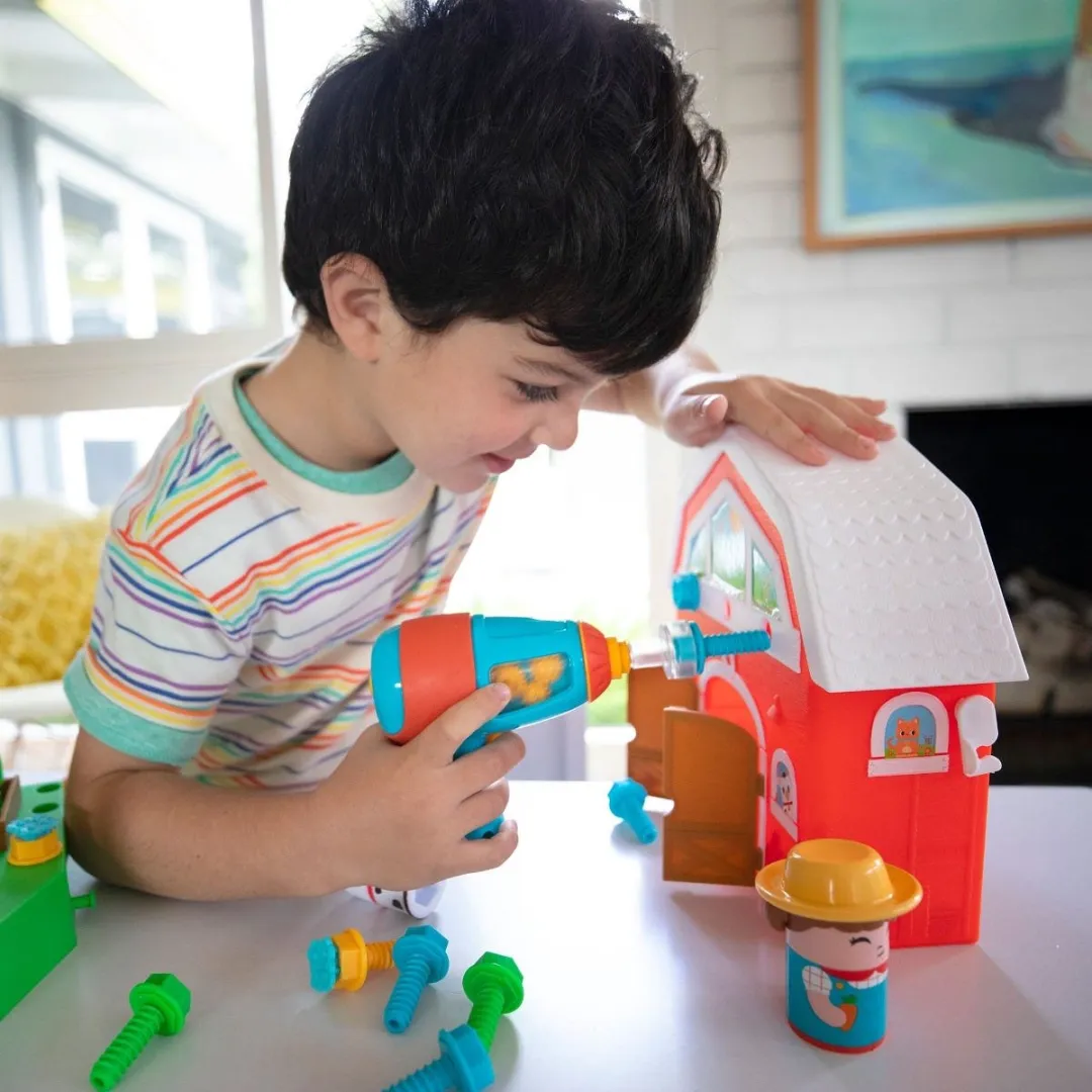Learning Resources Design & Drill Bolt Buddies Barn - Multicolor