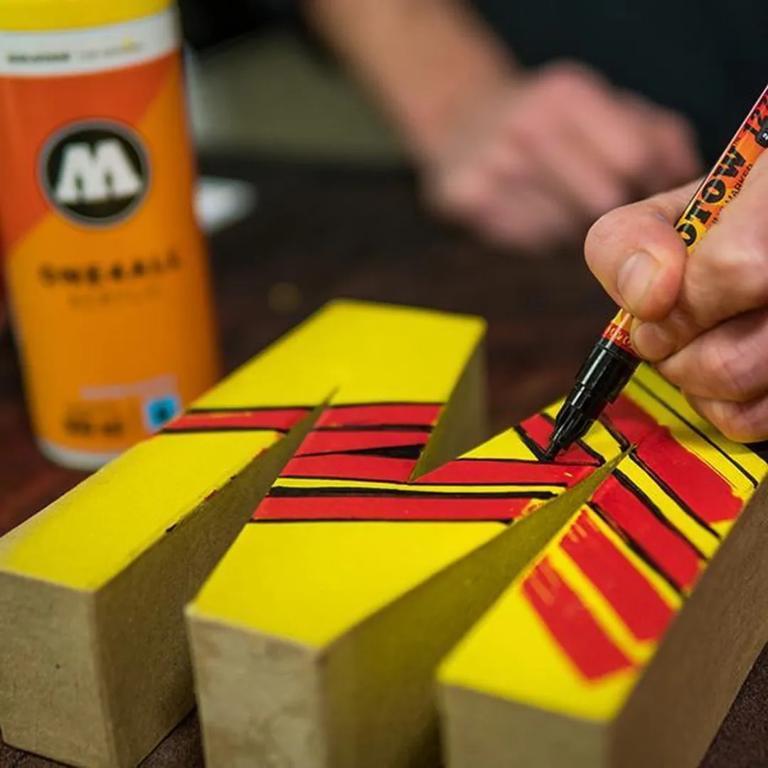 Molotow ONE4ALL Acrylstift 2mm - Stoplicht Rood
