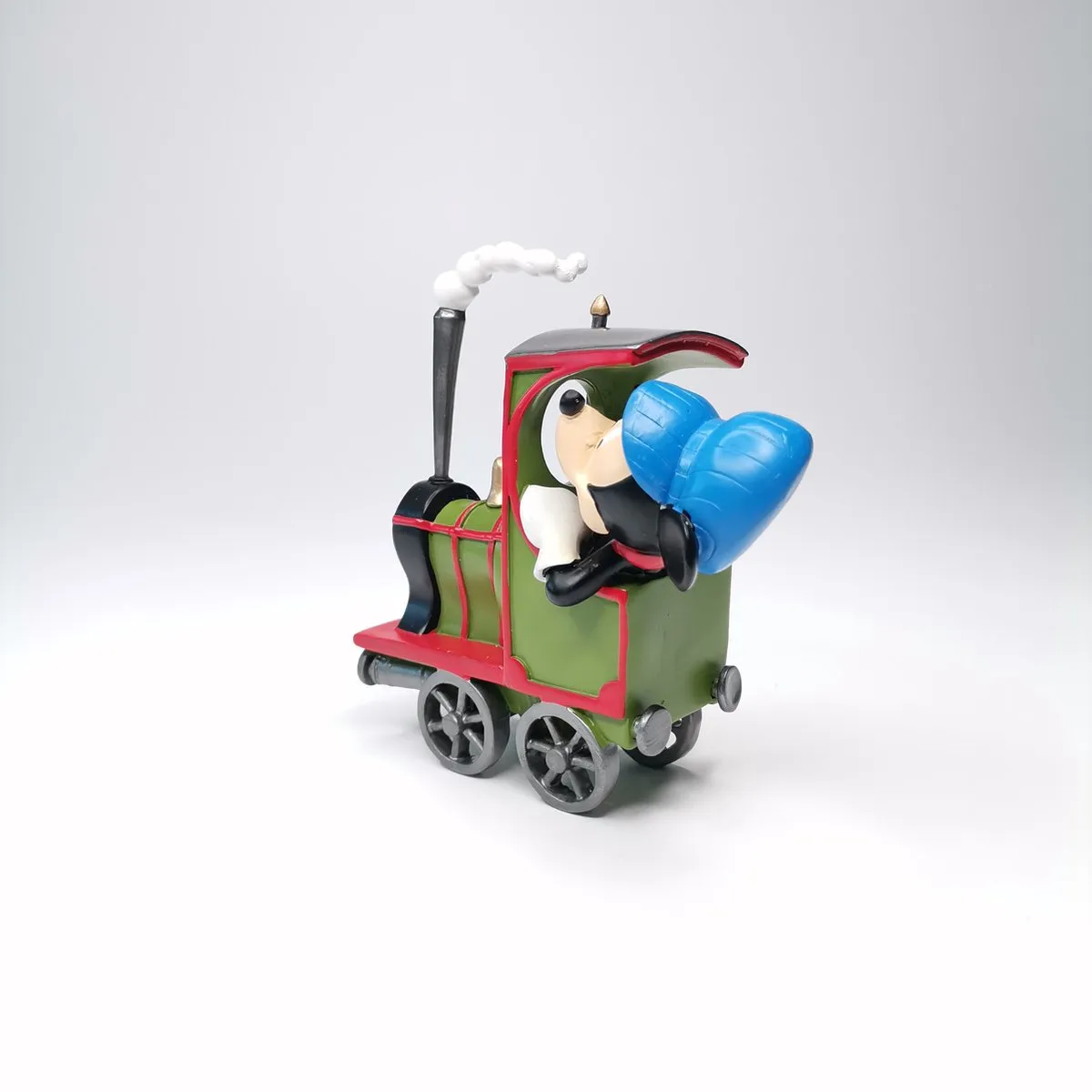 Disney Mickey Staand Beeldje Locomotive 12cm
