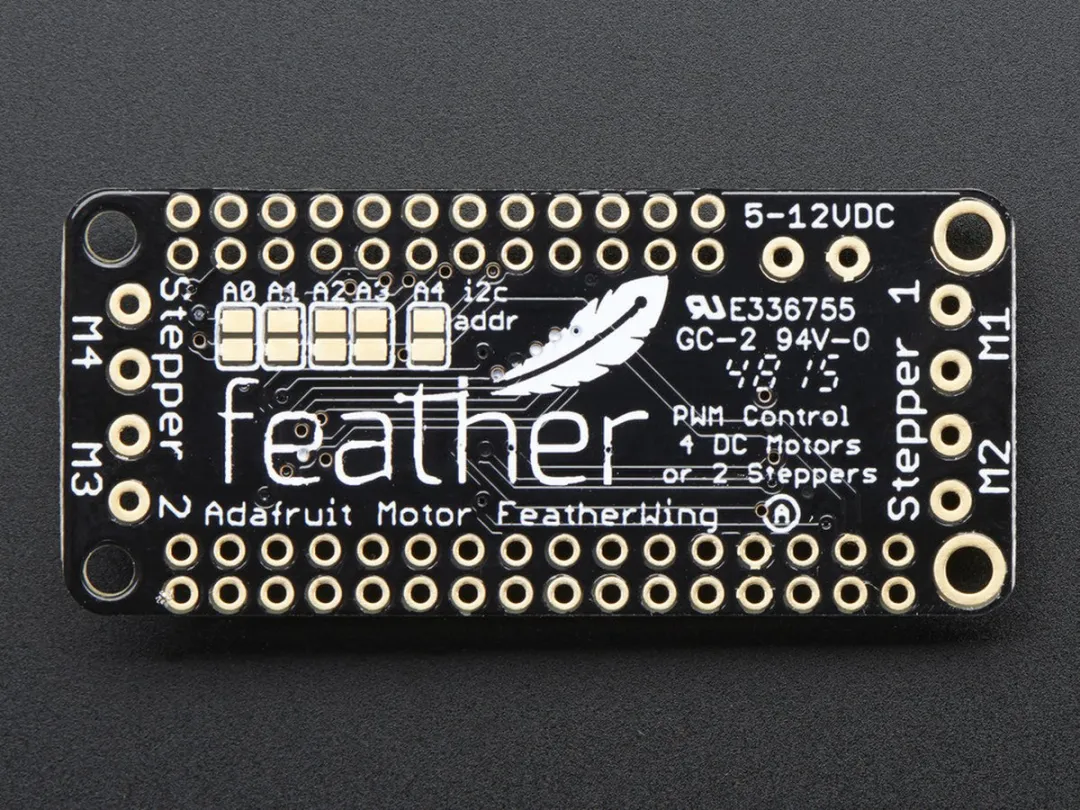 Adafruit DC Motor + Stepper FeatherWing 2927 - Meerkleurig