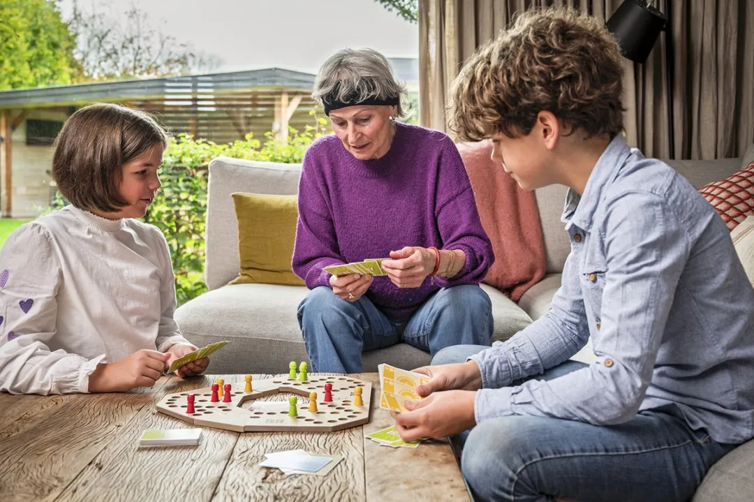 ThysToys Keezen Bordspel Connect Deluxe - 3-6 Spelers