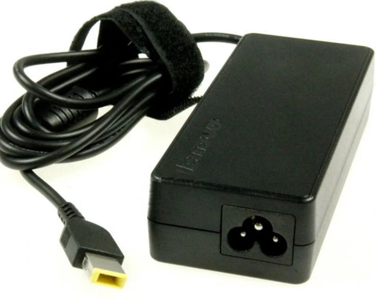Lenovo 20V 90W Notebook Voedingsadapter - Zwart