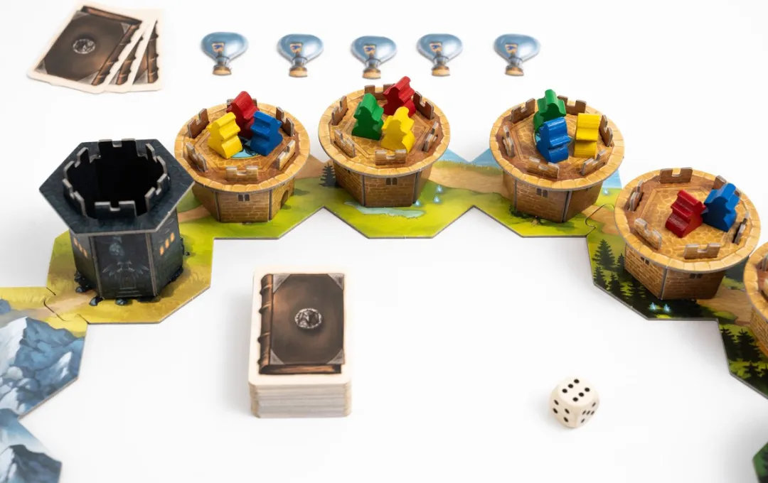 Capstone Games The Wandering Towers ABTOW01 Bordspel - 1-5 Spelers